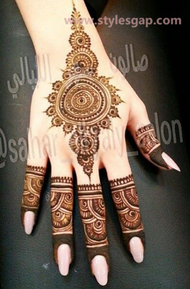 Latest Mehndi designs 2017