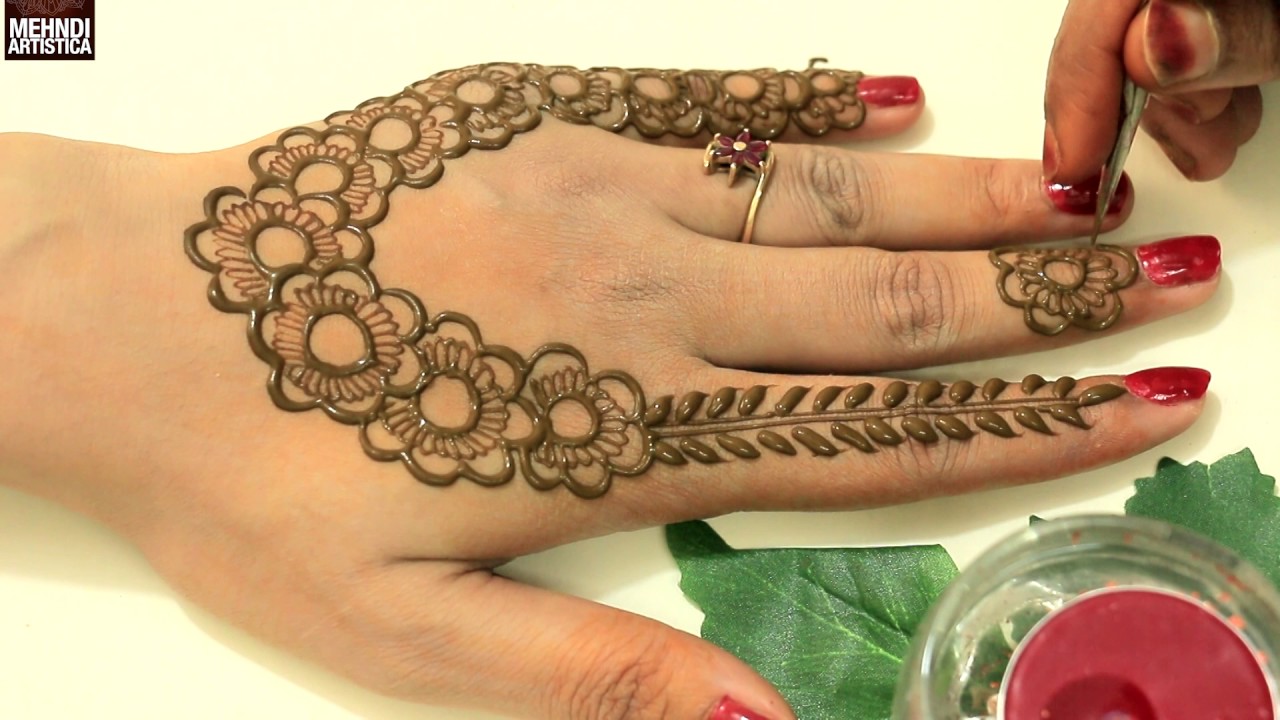 Latest Mehndi designs 2017 for fingers