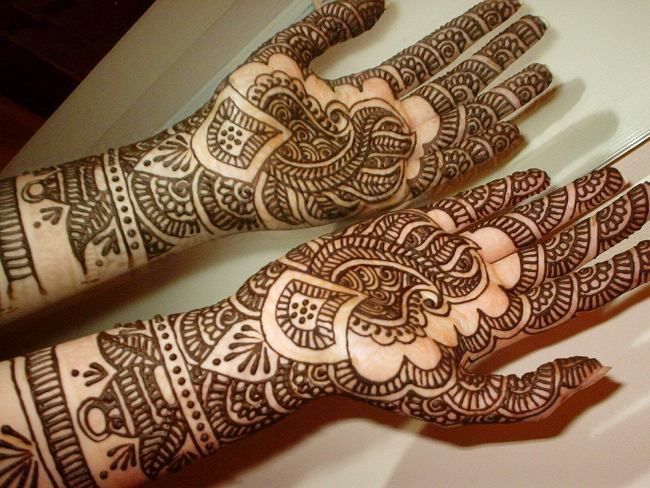 Mehndi designs 2017 for two hands