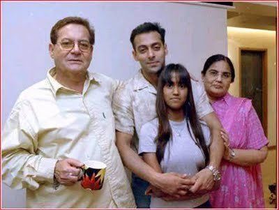 Salman khan family photo WITH FATHER MOTHER