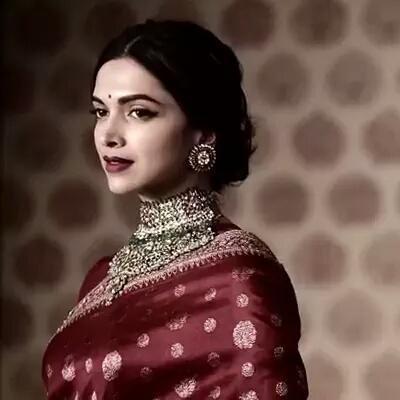 Deepika padukone padmavati costume photos 