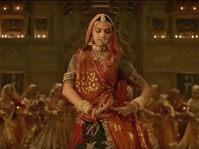 Deepika padukone padmavati costume photos 